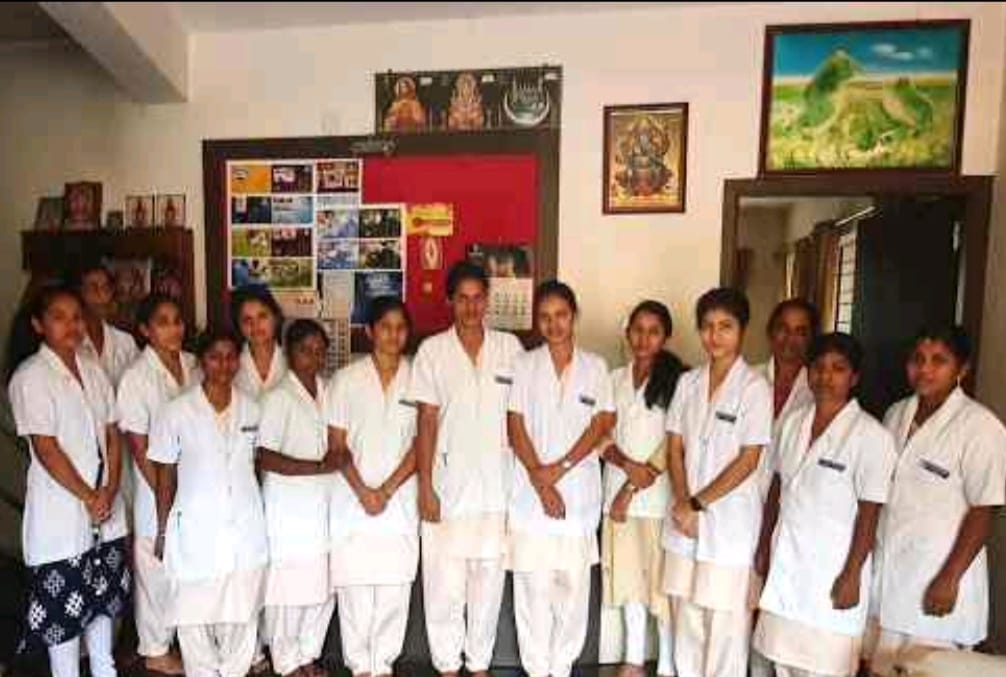 SRI ASHWINI HOME NURSING SERVICE OLD AGE HOME - Album - NURSING CARE