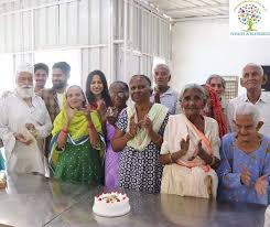 SRI ASHWINI HOME NURSING SERVICE OLD AGE HOME - Latest update - Senior Citizen Take Care Service Mahalakshmi Layout